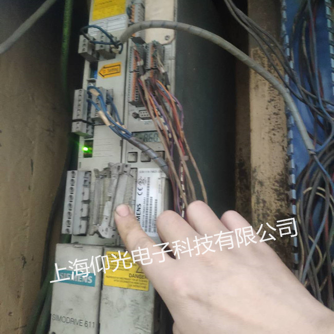 西門子伺服驅(qū)動器軸卡報(bào)警故障維修中心
