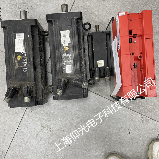 SEW伺服驅動器上電報警F18維修案件