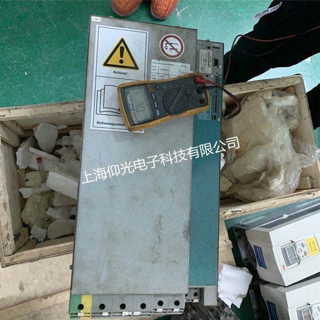 lust路斯特伺服驅動器維修CDD34.044 W2.3報警E-OTI維修報價