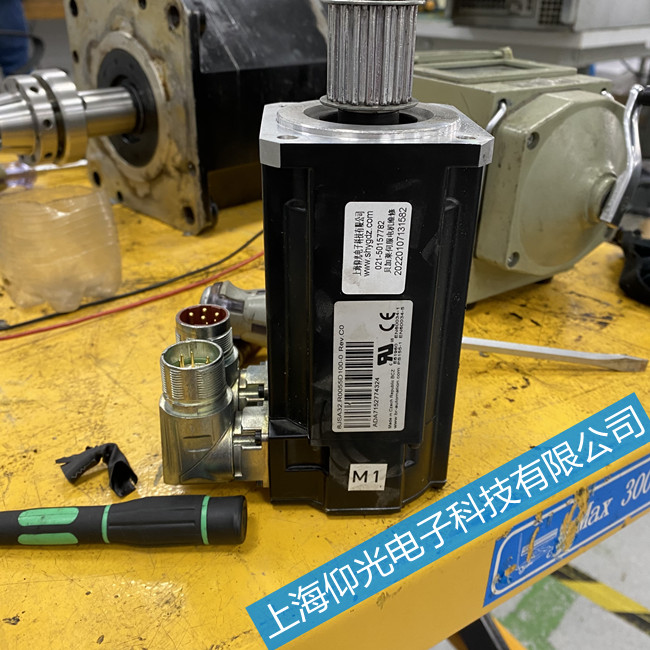 貝加萊伺服電機(jī)維修8LSA56.E0045D200-0 啟動無力修理