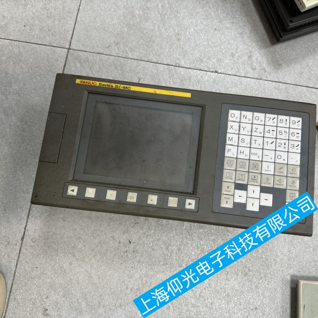 無(wú)錫發(fā)那科數(shù)控系統(tǒng) Series 32i-MODEL B一插上電源就跳閘故障維修技術(shù)服務(wù)