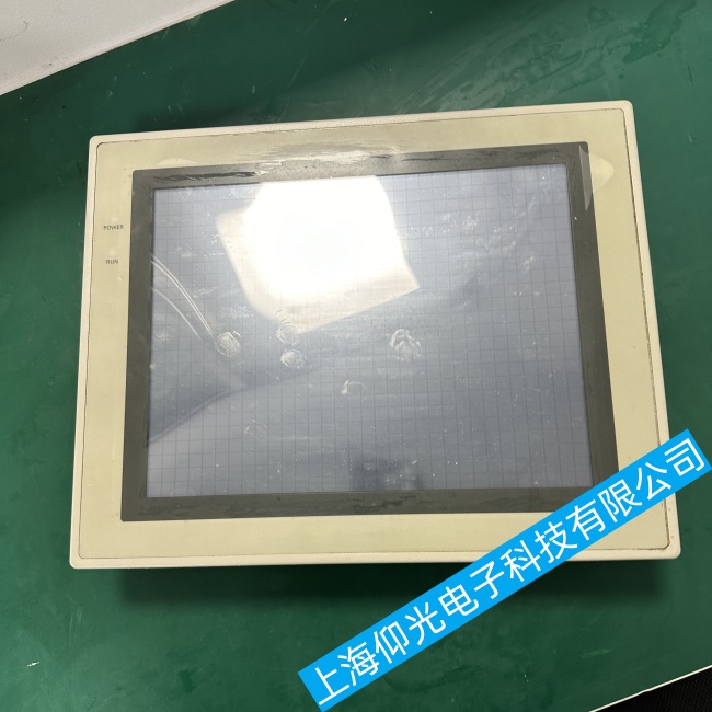 無(wú)錫歐姆龍觸摸屏E32-TC200B4無(wú)法進(jìn)入到正常的使用界面故障維修當(dāng)天修好