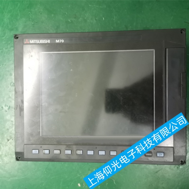 無錫三菱數(shù)控系統(tǒng)M800系列通電無反應故障維修經驗分享