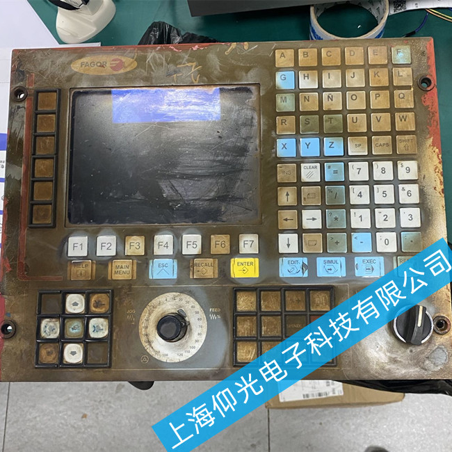 發(fā)格系統(tǒng)屏維修CNC8035-M主板故障維修方法